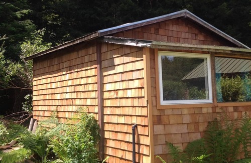 Garfield Cabin | Sweet Little Cabin in the Trees.
