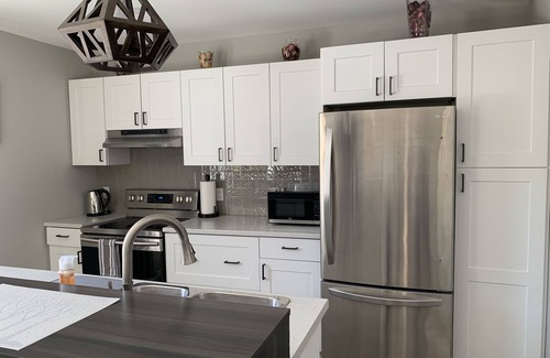 Campbellford Apartment | Sweet Little Suite