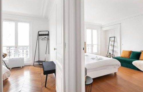 Chaillot Apartment | Sweet Luxury Home Arc the Triomphe near Champs Elysées and Palais des Congrès 8 ppl