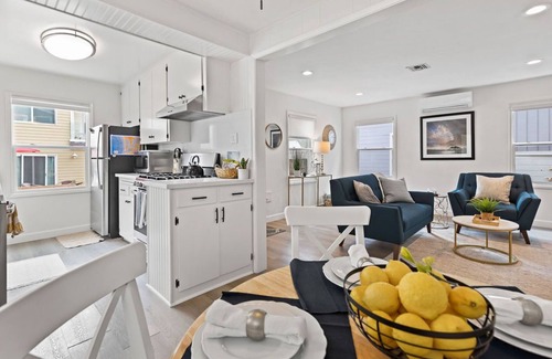 South Mission Beach Condo | Sweet Mission Beach Cottage!