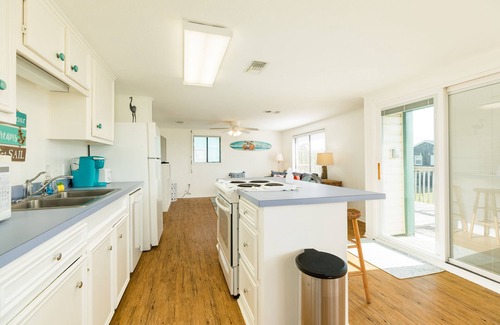 Jamaica Beach House | Sweet Pineapple by the Sea: Where Life’s a Beach!