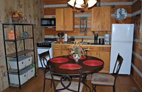 Jefferson Cabin | Sweet Retreat - Jefferson