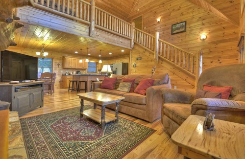 Mineral Bluff Cabin | Sweet Seclusion - Ask About Free Attraction Tickets!