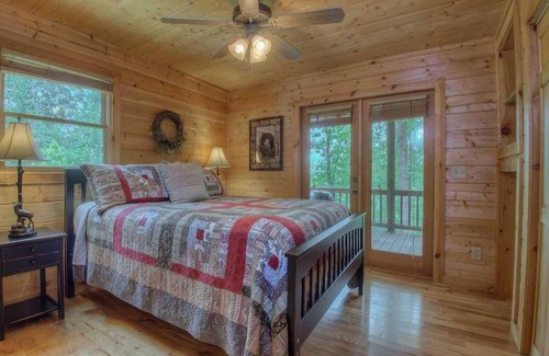 Morganton Cabin | Sweet Seclusion by Escape to Blue Ridge