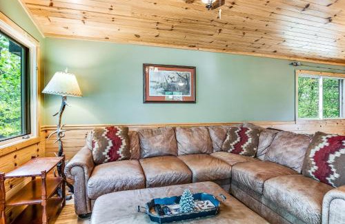 Lac du Flambeau House | Sweet Serenity