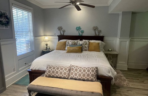 Cordesville House | Sweet Suite