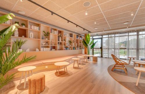 Gif-sur-Yvette Apartment | Sweetly Saclay Gif-sur-Yvette