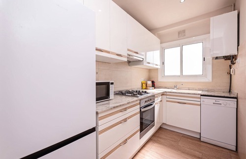 La Sagrada Familia Apartment | Sweett | Atic Eloi - Two Bedroom Apartment, Sleeps 5