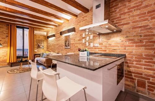 El Poble-sec Apartment | Sweett | Gallery Poble Sec I