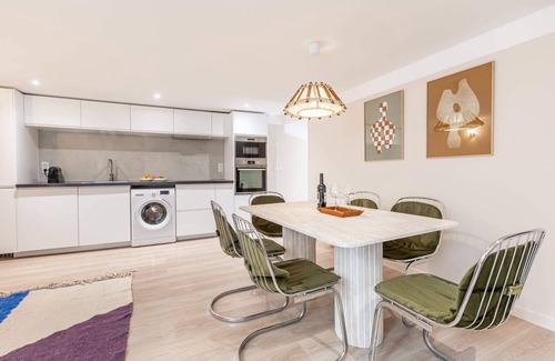 Quartier de la Place-Vendome Apartment | Sweett | Madeleine I