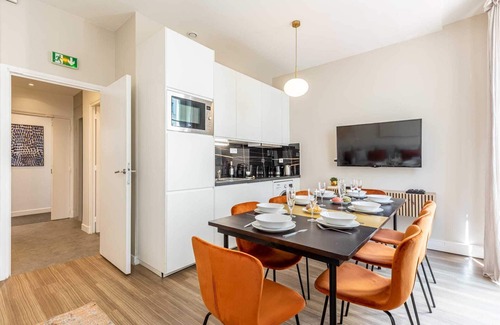 Gaillon Apartment | Sweett | Monsigny I - Four Bedroom Apartment, Sleeps 8