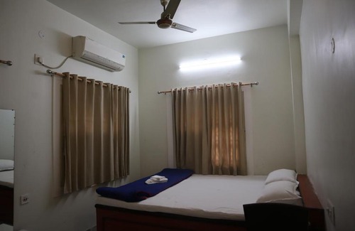 Santiniketan House | SWET APARAJITA
