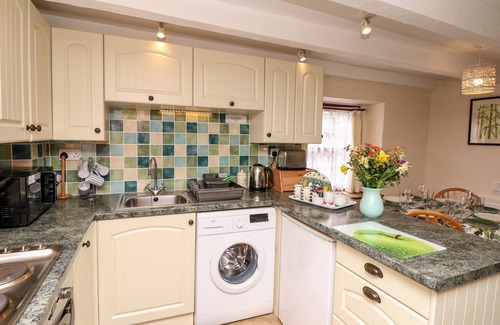 St. Martin Cottage | SWIFT COTTAGE, family friendly, with open fire in Mawgan-In-Meneage