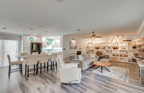 Northeast Pensacola House | Swim, Golf & Relax! 'Kokomo on the Emerald Coast'