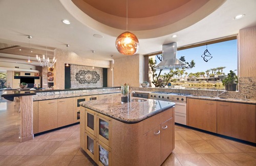 La Quinta House | SWIM UP POOL BAR/SPA, POOL TABLE,6 EN SUITES, PING PONG, PUTTING GREEN 227370