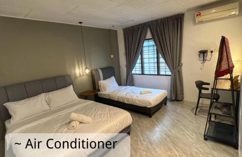 Taman Intan House | Swiming pool Villa Kuantan Holiday Home 6R 4CP