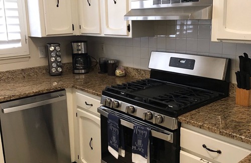 Pebble Hills Park House | Swimming Pool: Memorable El Paso Getaway: 4 Bedroom, close to Airport, Ft Bliss.