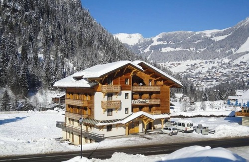 Chatel Apartment | Swimming pool, sauna, terrace, balcony, parking, 300m², Châtel