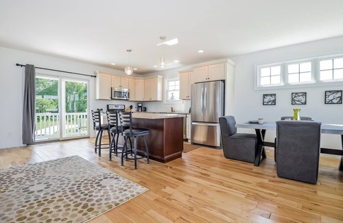 Douglas Condo | Swing Bridge Condo - Unit 40