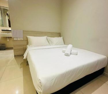 Kuala Lumpur City Centre Hotel | Swing & Pillows - Chow Kit Road, Kuala Lumpur