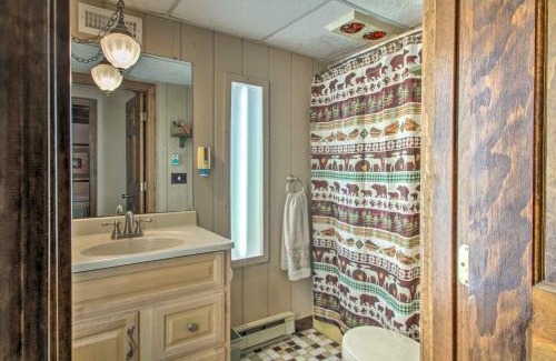 Jackson House | Swiss-Style Chalet with Fireplace - Near Story Land!