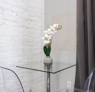 Harlem Apartment | SWJ 1st - Near Most Attractions Walk to Train Times Sq near