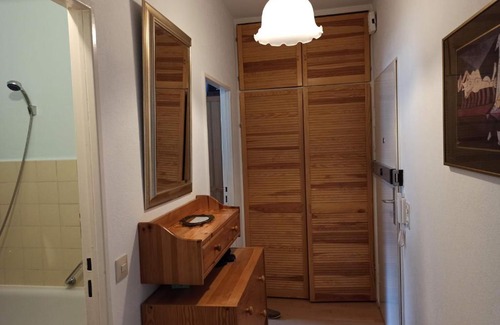 Charlottenburg-Wilmersdorf Apartment | Sybel