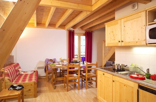 Saint-Sorlin-d'Arves Condo | Sybelles Ski Area | Sleeps 10 | Slope-side Comfort