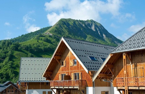 Saint-Sorlin-d'Arves Condo | Sybelles Ski Area | Sleeps 10 | Slope-side Comfort