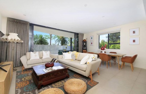 Lidcombe Apartment | Sydney Lidcombe, Super Comfort, Stylish, large 2bedrooms, 2 bath, 2 free carpark, Parkview, Free Wifi