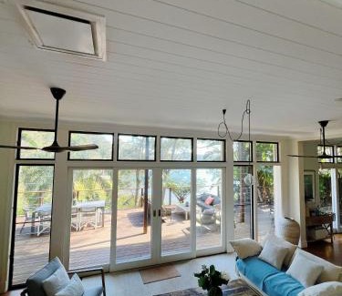 Clareville House | Sydney Northern Beaches Waterfront Pittwater Avalon Beach - Clareville