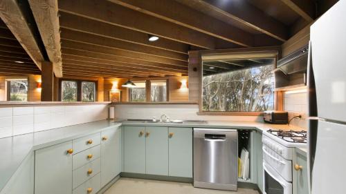 Dinner Plain House | Symbar