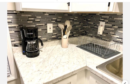 Syracuse House | Syracuse Getaway Your Home Away from Home