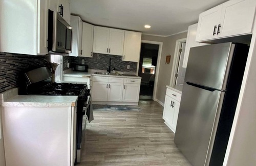 Syracuse House | Syracuse Getaway Your Home Away from Home