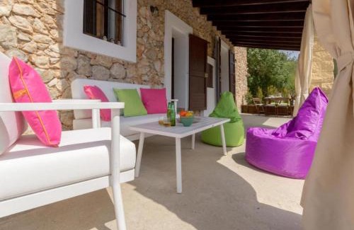 Sant Josep de sa Talaia House | Típica Casa Rural Ibicenca Con Piscina Privada!