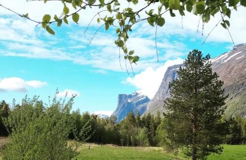 Nordreisa Other | Tørfoss Gård, Hytte utleie, Campingvogn og bobil plasser