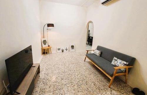 Jenjarom House | T&A JENJAROM HOMESTAY