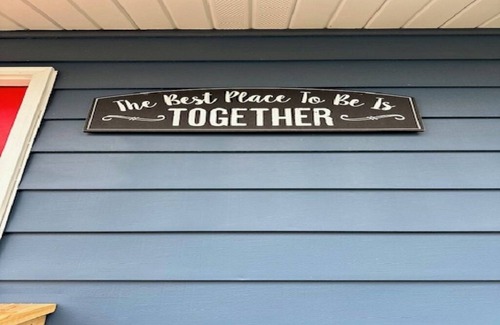 Alanson House | T&J Cozy Cottage on Crooked River - Enjoy a family or romantic getaway
