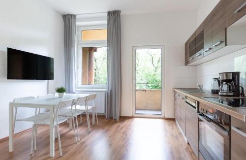Meiderich Apartment | T&K Apartments Duisburg 4 Apartments 110qm with balcony