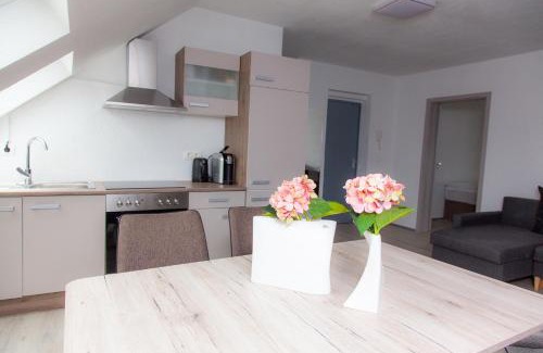Duisburg Sud Apartment | T&K Apartments near Messe Fair Trade Düsseldorf und Airport 3A