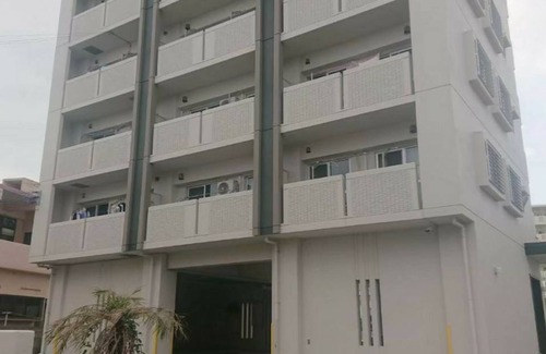 Okinawa Apartment | T.Trust402