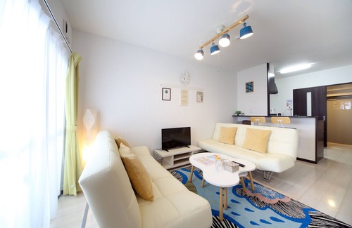 Okinawa Apartment | T.Trust402