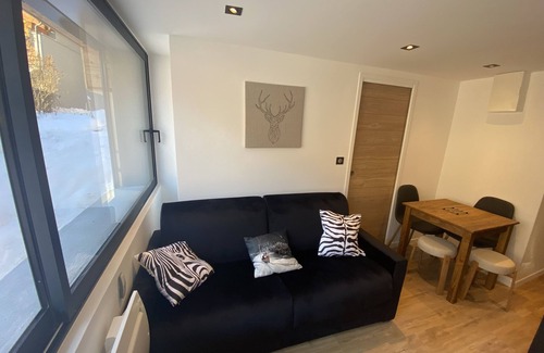 Montgenevre Apartment | T1 adjoining a chalet at the foot of the slopes and shops