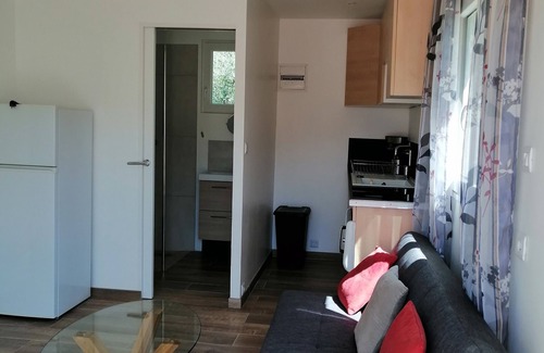 Monacia-d'Aullene House | T2 30M2 for 2 persons in villa with entrance