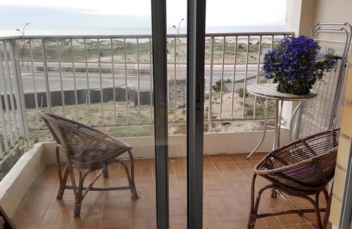 Soulac-sur-Mer Apartment | T2 apartment located on the seafront, very nice view of the sunsets