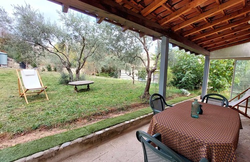 Greoux-les-Bains Apartment | T2 Climatisé Avec Terrasse et Jardin Privé