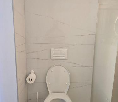 Villeurbanne Apartment | T2 cosy, calme avec balcon et parking