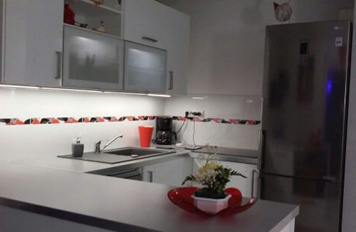 Sainte-Anne Apartment | T2 feet in the sea view water - New on Sainte Anne