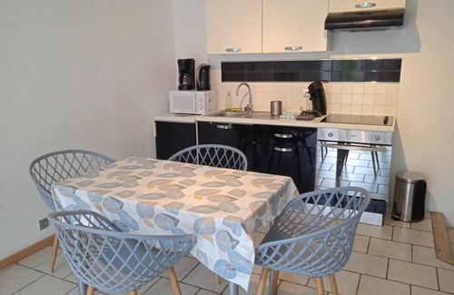 Perros-Guirec Apartment | T2 label 2*near downtown, shops and beaches