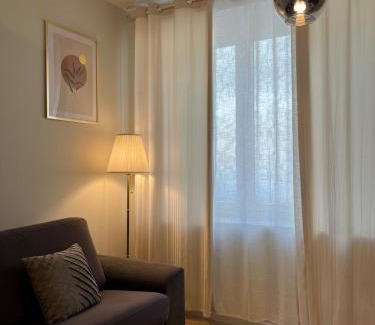 Aubenas Apartment | T2 lumineux avec terrasse et fibre
